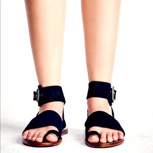 Free People Long Weekend Sandals Black Size 7